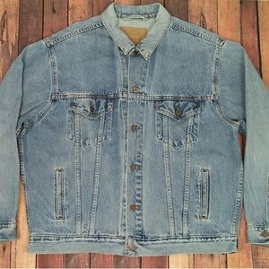 Vintage Levi’s 70507 Denim Trucker Jacket